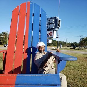 Meet your Posher, Charles